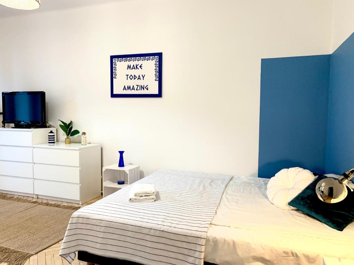 Kalimera - Greek Life Apartment วอร์ซอ ภายนอก รูปภาพ