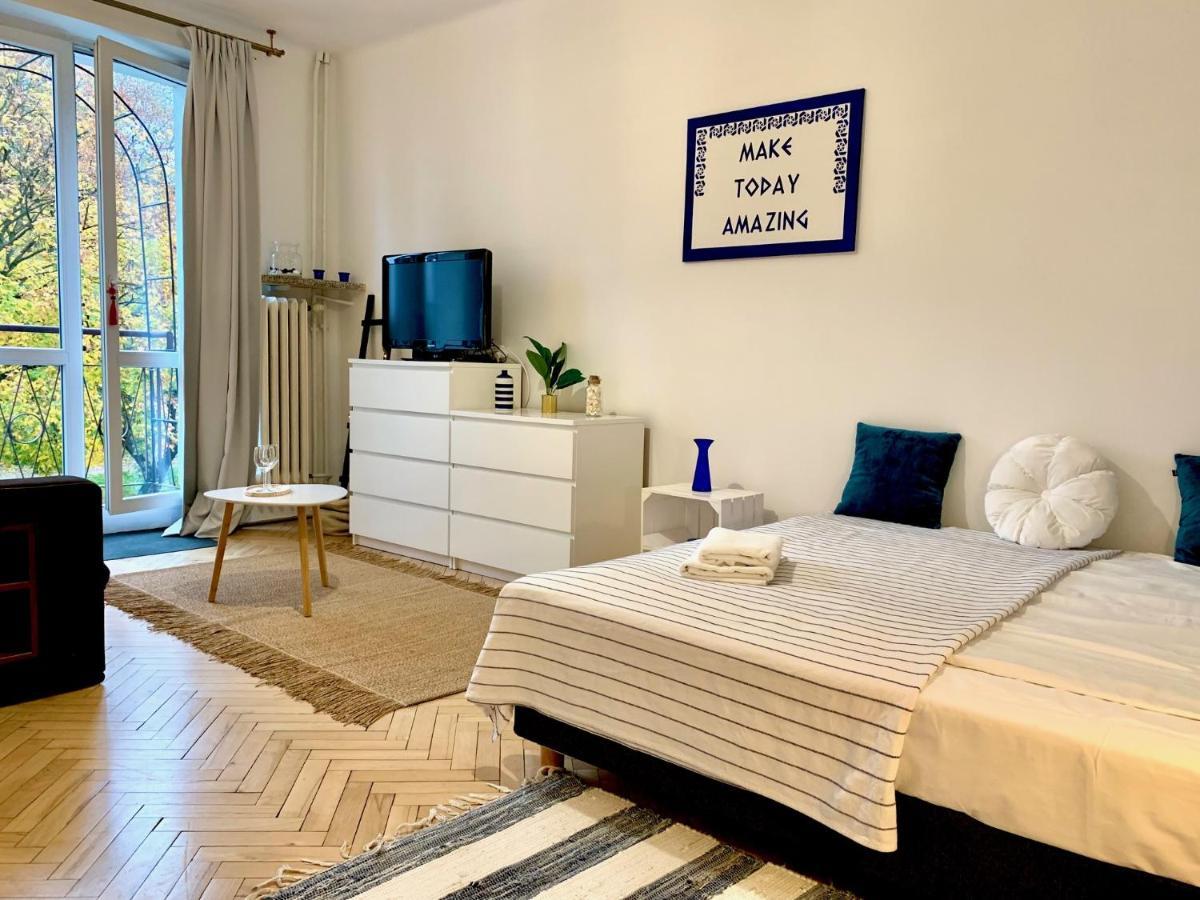 Kalimera - Greek Life Apartment วอร์ซอ ภายนอก รูปภาพ